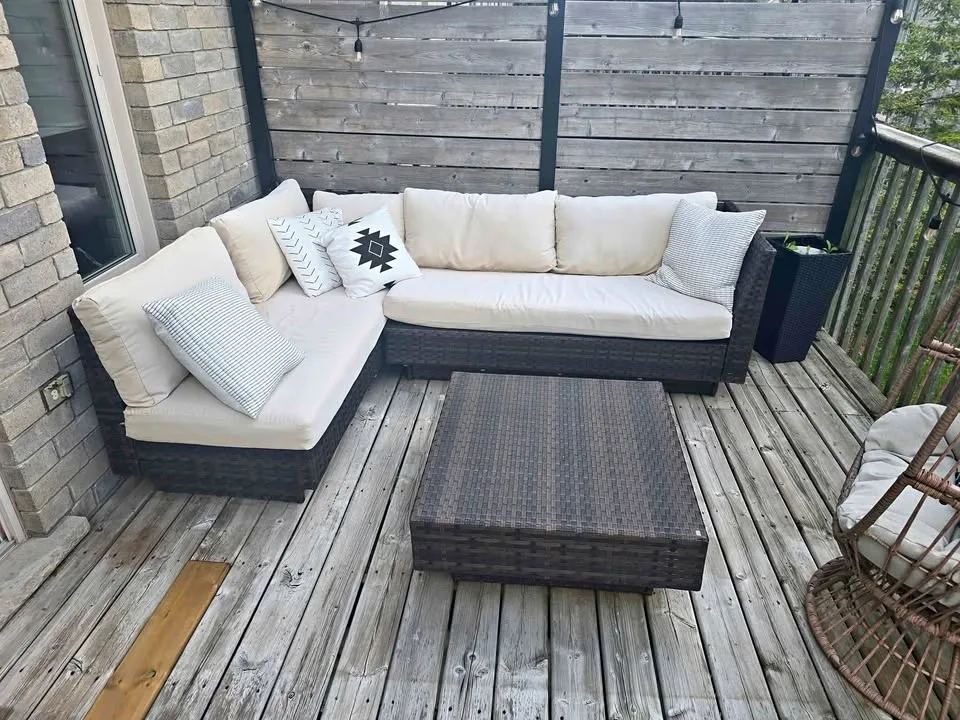 Patio set thumbnail