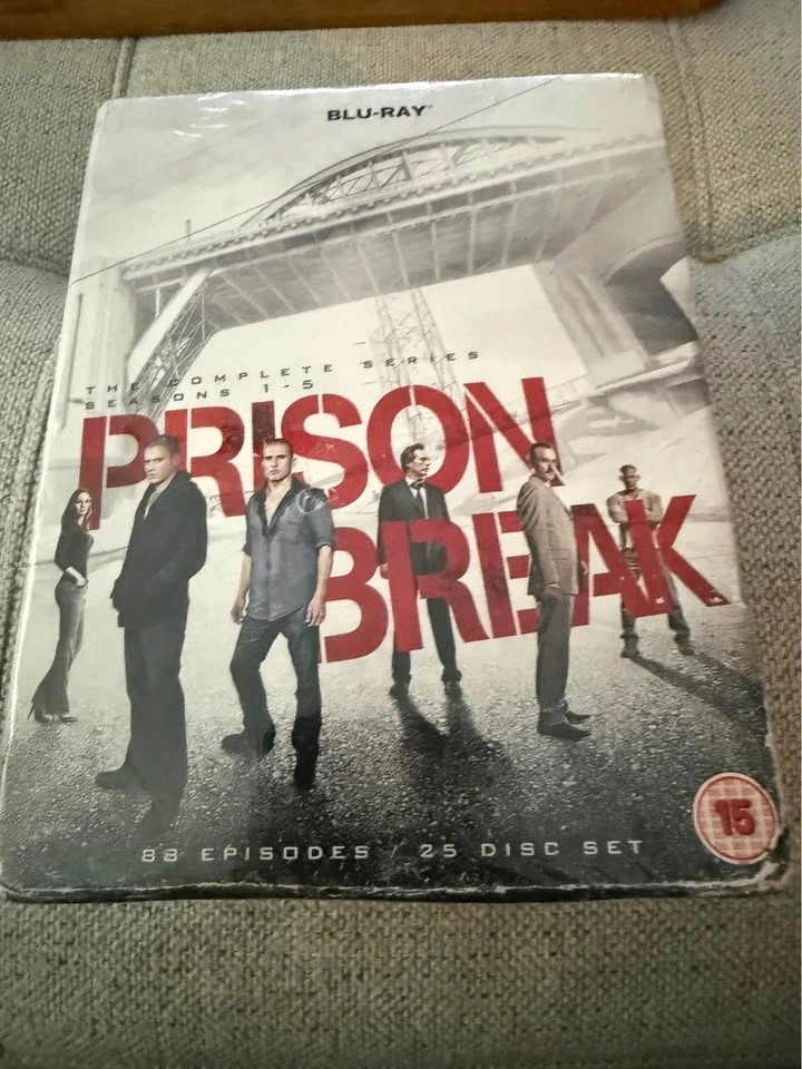 Prison Break: Complete Series Blu-ray Box Set - BRAND NEW SEALED - photo 4