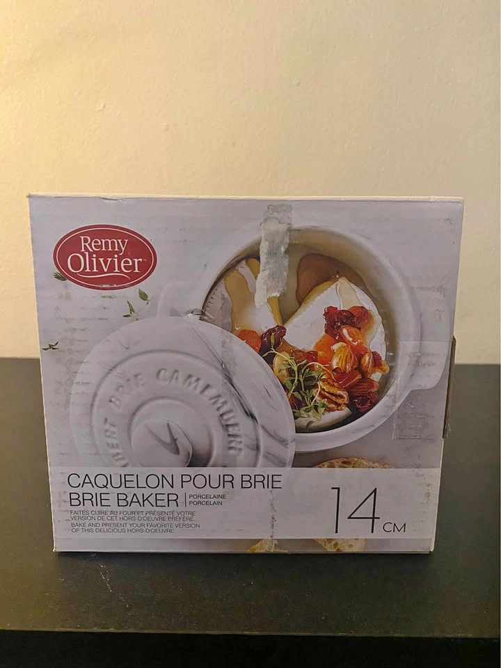 Remy Olivier Porcelain Brie Baker 14 cm