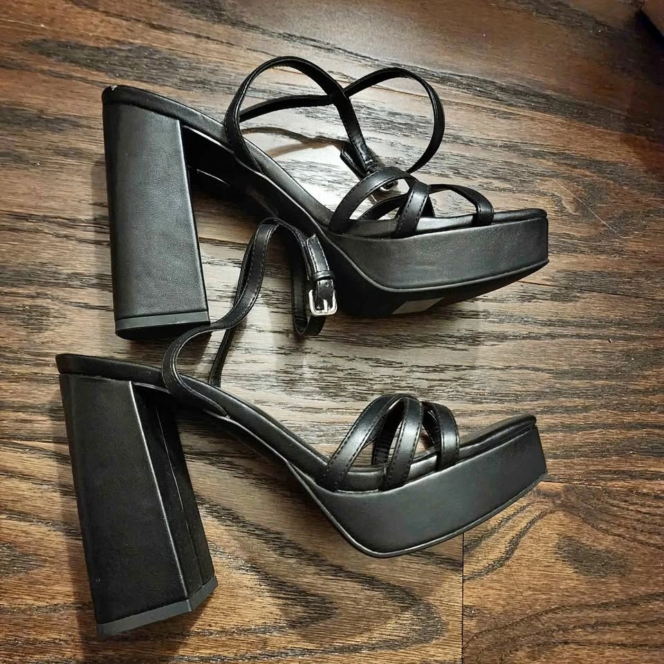 Nordstrom BP Tavey Ankle Strap Sandal Size 8.5 - photo 2