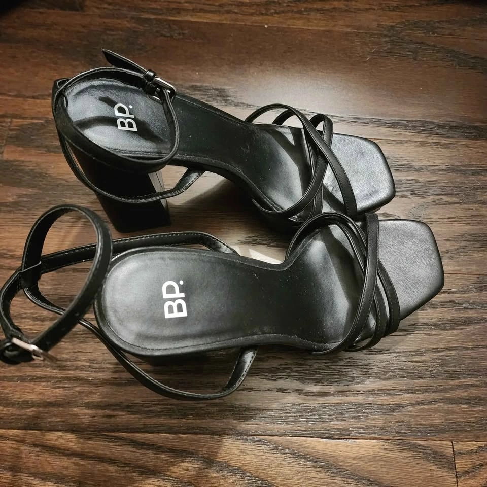 Nordstrom BP Tavey Ankle Strap Sandal Size 8.5