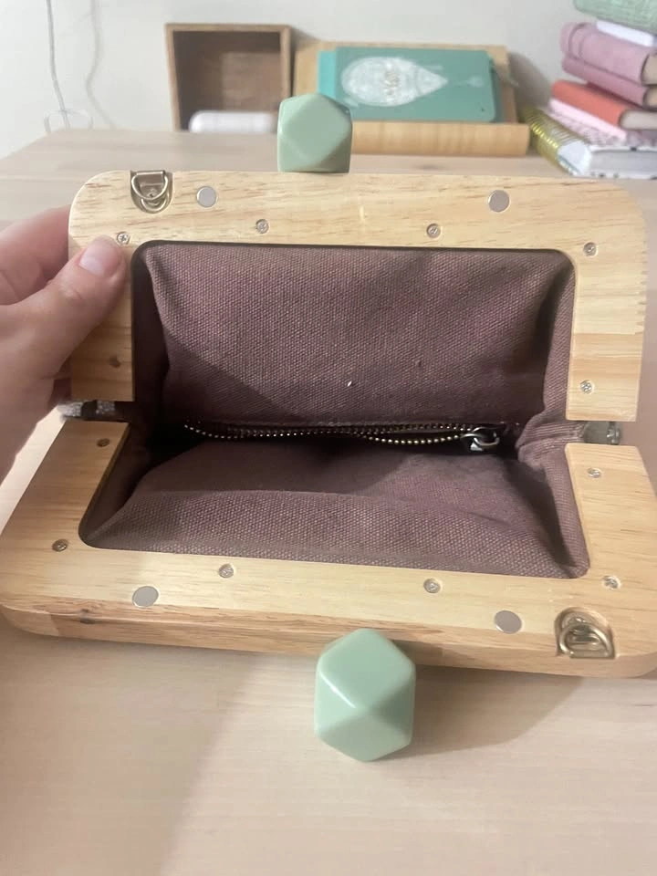 Silver Crossbody / Clutch Bag with Chain Strap - photo 3