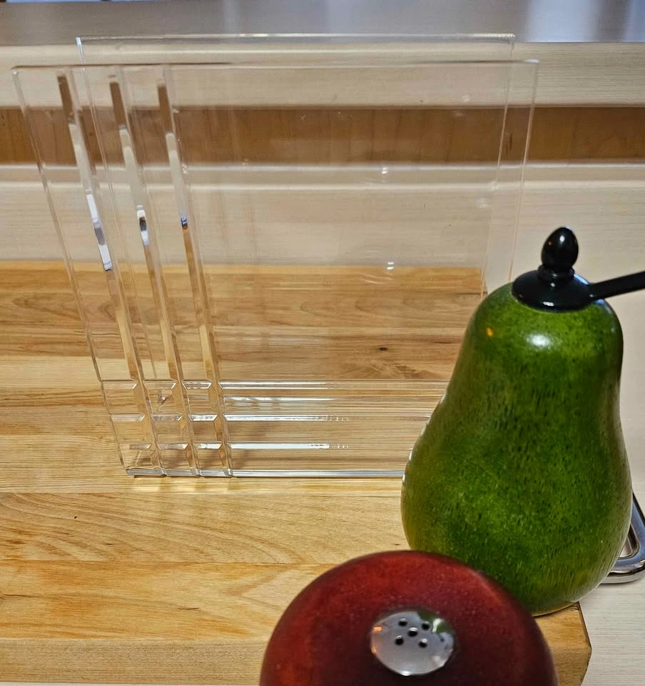 Vintage Lucite Napkin Holder - Hollywood Regency