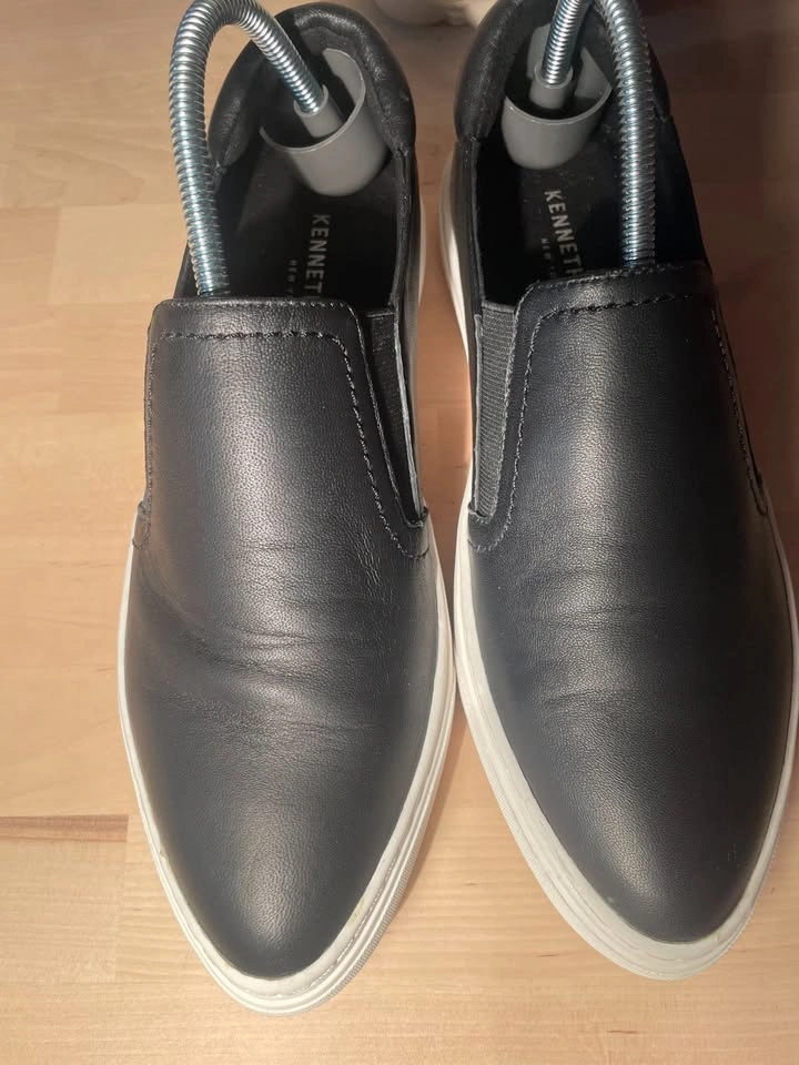 Kenneth Cole Reaction Black Leather Slip-On Sneakers US 7 - photo 5