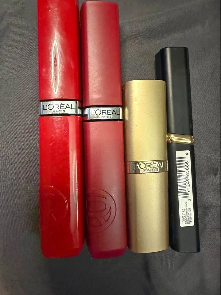L'Oreal Paris Lipstick Bundle