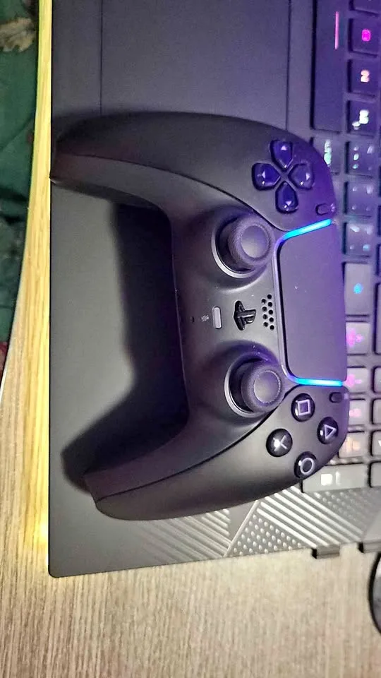 PS5 controller thumbnail