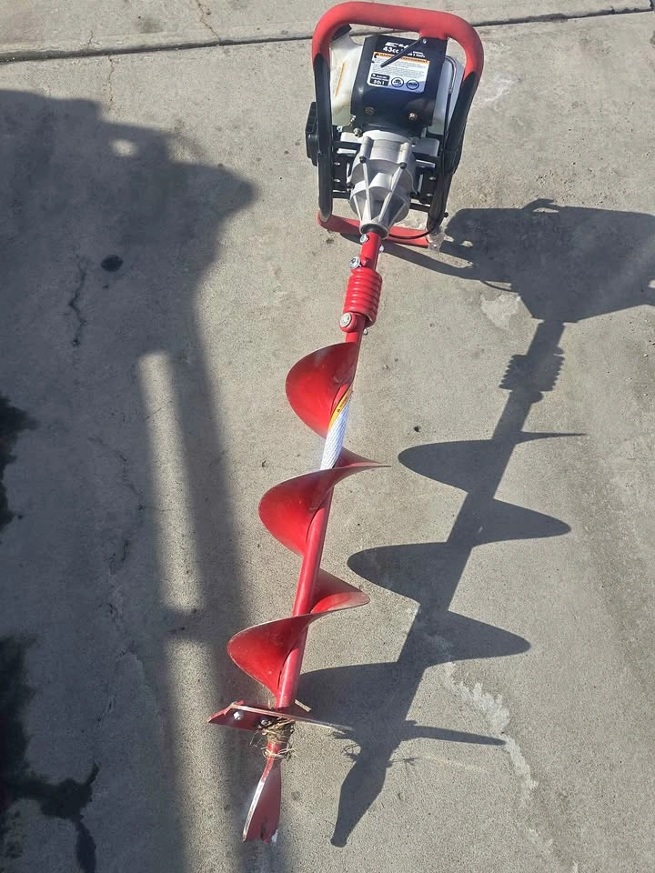 Dirt auger * Rent *