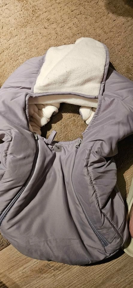 Baby car seat cover - photo 2