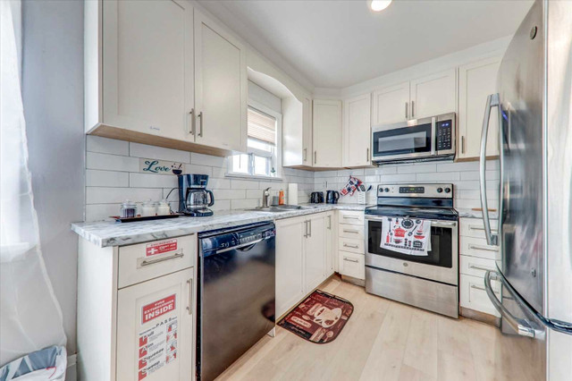 TORONTO Short-term Rentals - photo 2