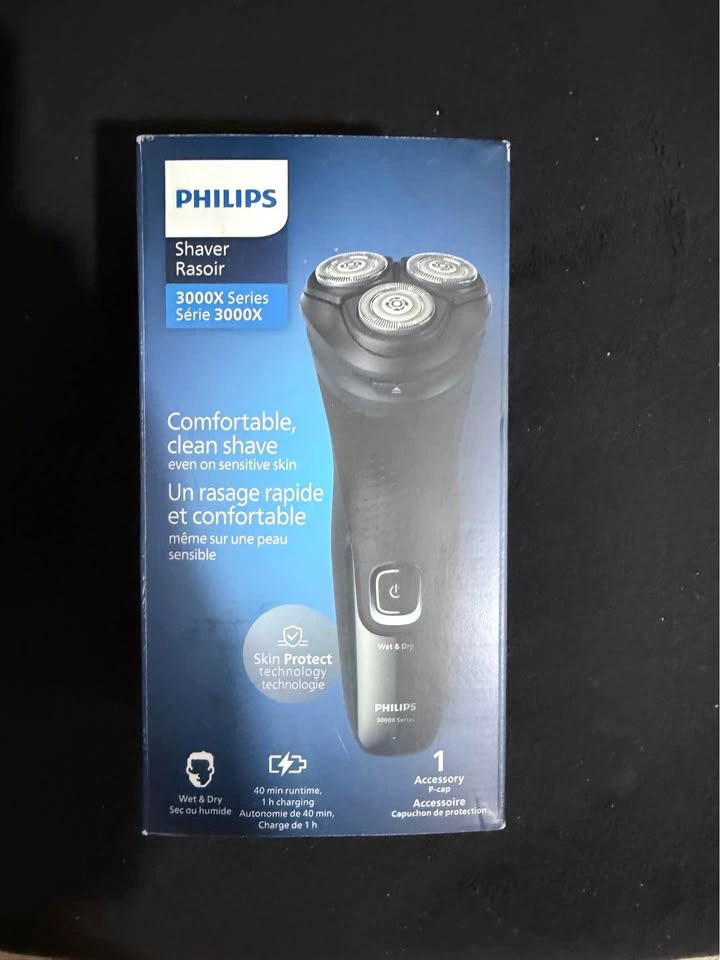 Philips Electric Shaver 3000X – Like New – $20! - photo 2
