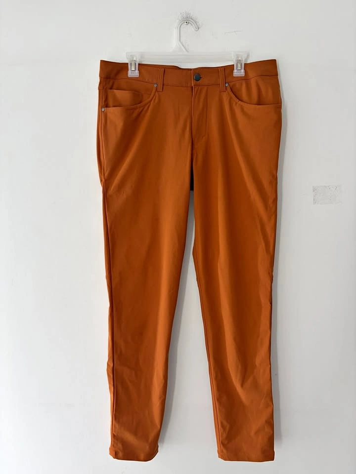 Lululemon ABC Slim Fit Performance Stretch Warpstreme Mens Orang