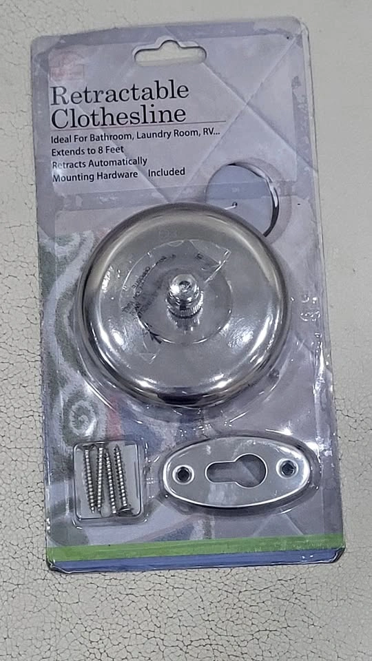 Retractable Clothesline – New in Package $10