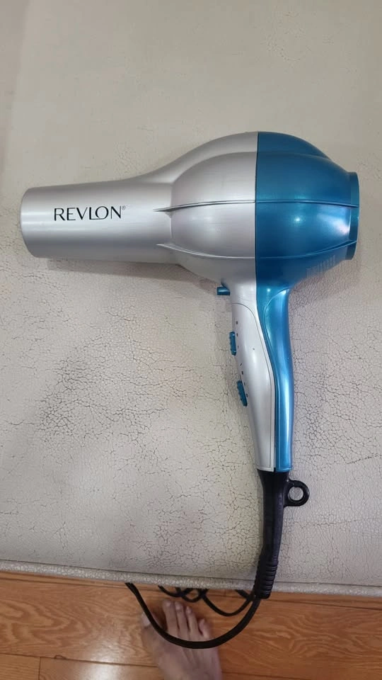 Revlon Hair Dryer - $10 - photo 2