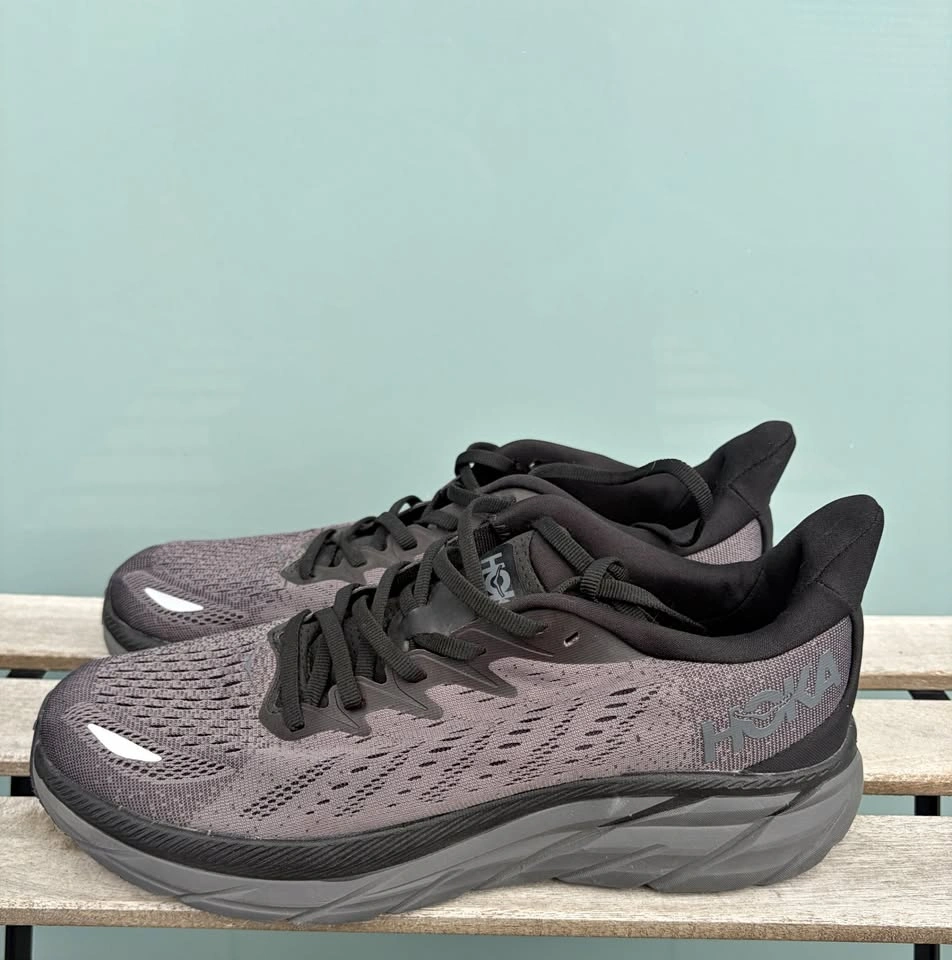 Hoka Clifton 8 Mens Running Shoes Size 9.5