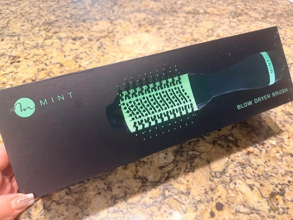 Mint Blow Dryer Brush - photo 3