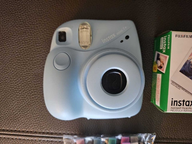 Fuji Instax Mini 7+ Pastel Blue Camera