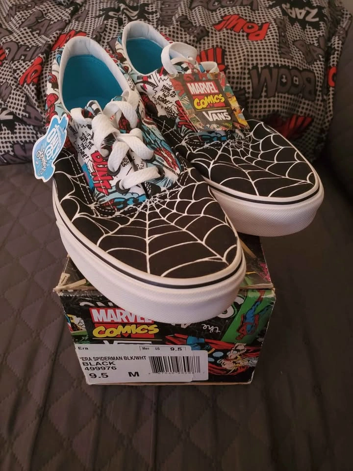 Mens Limited Edition Spiderman Vans Size 9.5 🌱 - photo 2