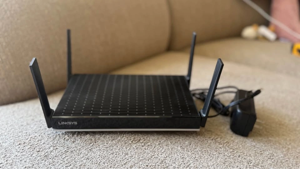 Linksys MR9600 Mesh Wi-Fi 6 Router - photo 2