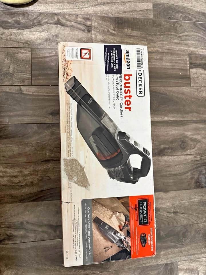 BLACK+DECKER 20V MAX Handheld Vacuum (Bare Tool)