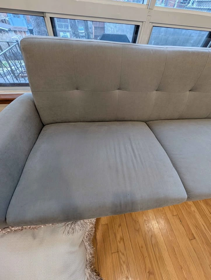 Grey couch 3 seater 6ft - photo 4