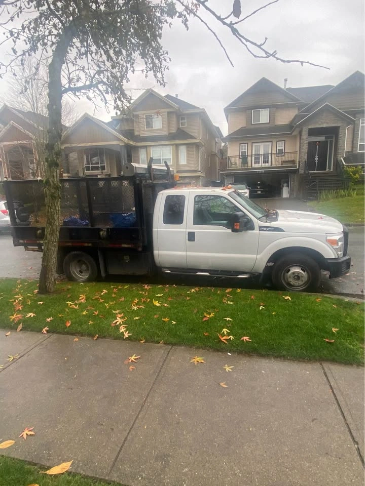 2013 Ford F-350 Hydraulic Dump Truck - photo 4