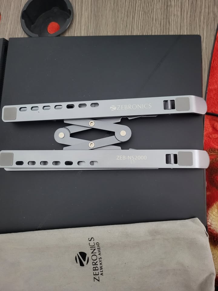 Laptop Stand for Desk, Adjustable Laptop Riser - photo 2