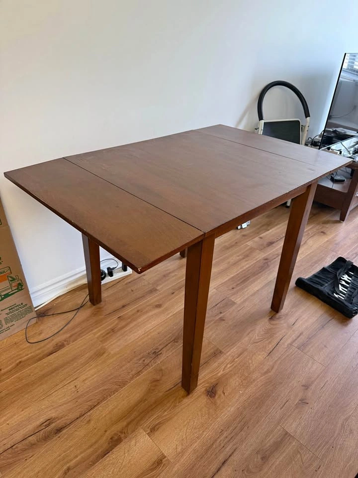Small Dining Table with 2 Chairs - Foldable Ends