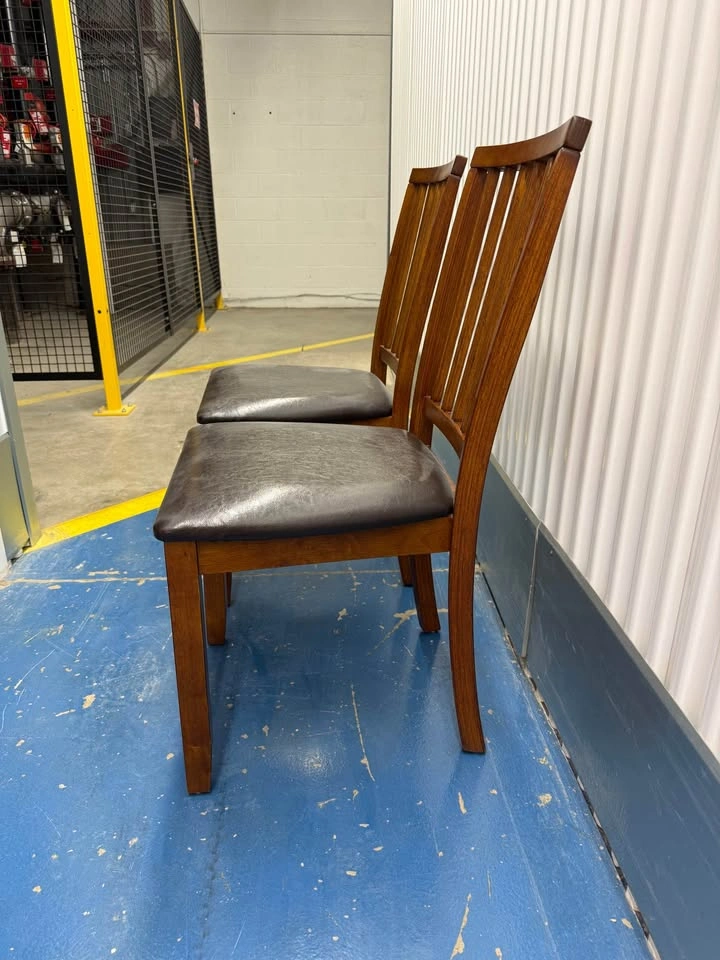 Small Dining Table with 2 Chairs - Foldable Ends - photo 4