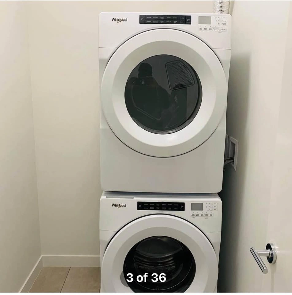 2 Beds 2 Baths - Apartment - photo 3