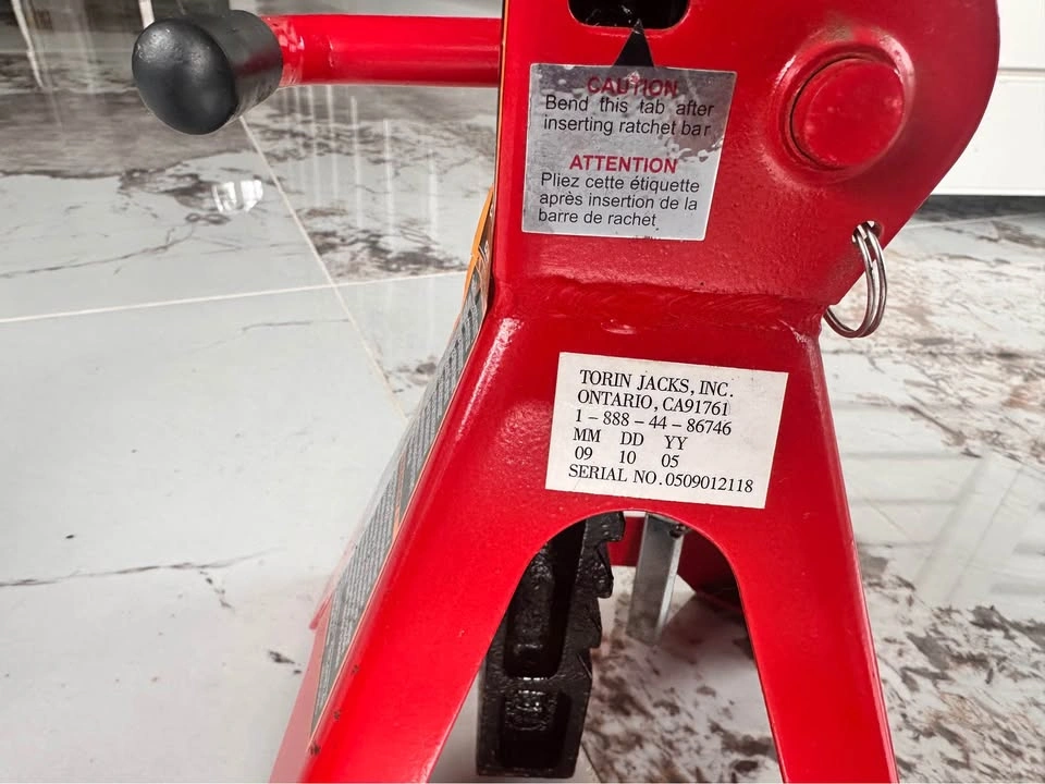 Torin Big Red 2-Ton Jack Stands (Pair) - Like New - photo 4