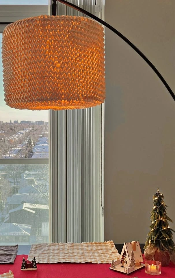 Arch lamp