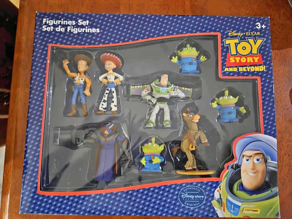 Disney Pixar Toy Story and Beyond Figurines Set