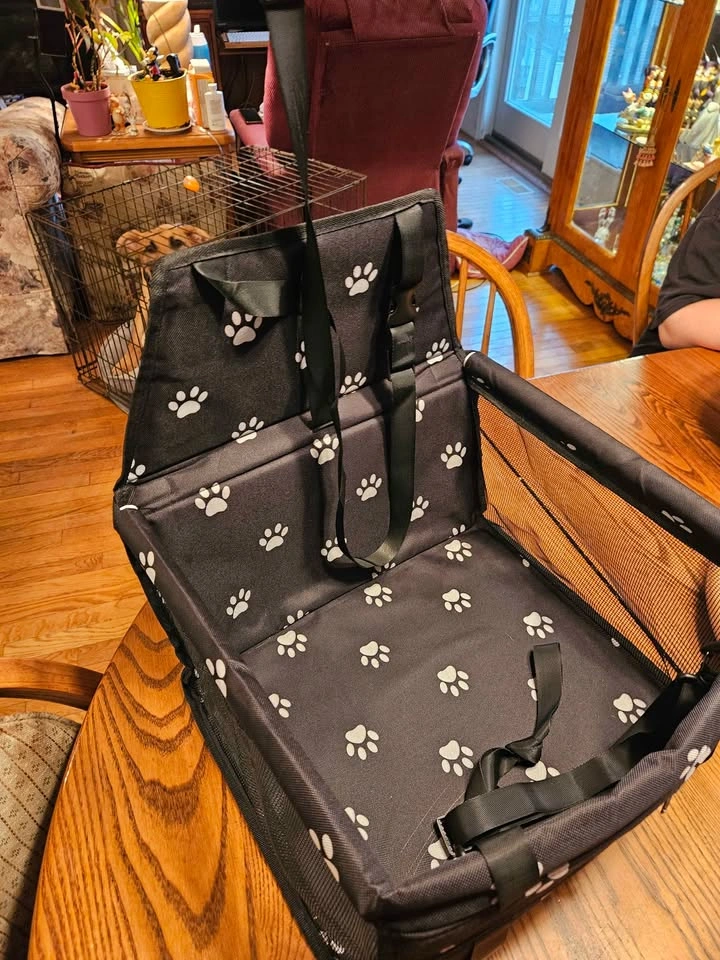 Pet Dog Seat - photo 2