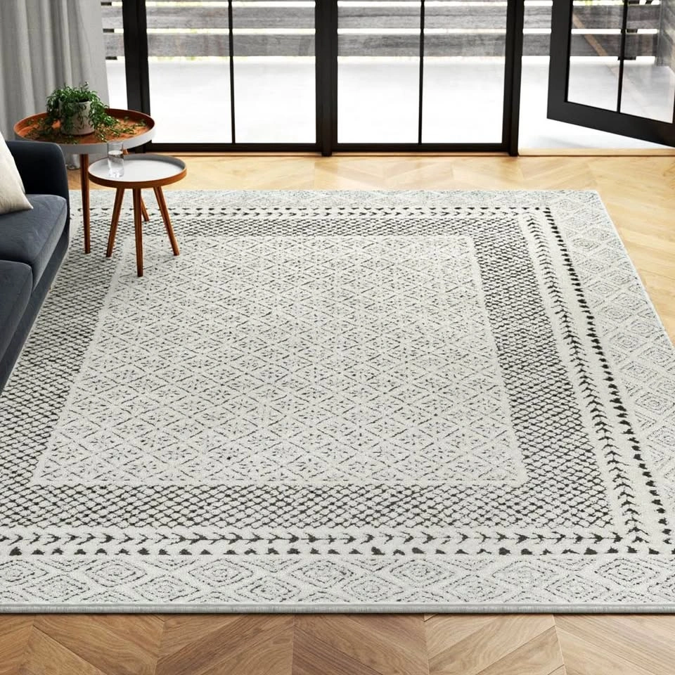 Brand New Large Geometric Southwestern Ivory/Black Area Rug 8'x1