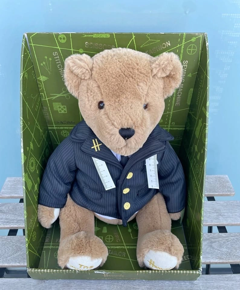 2016 Harrods The Annual Bear THE TAILOR Collectable Plush Teddy