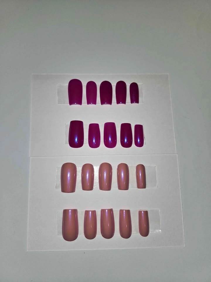 Pretty Basic Press On Nails