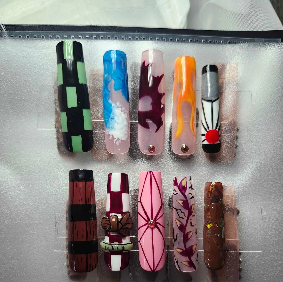 Demon Slayer Inspired Nails (Tanjiro & Nezuko) - photo 2