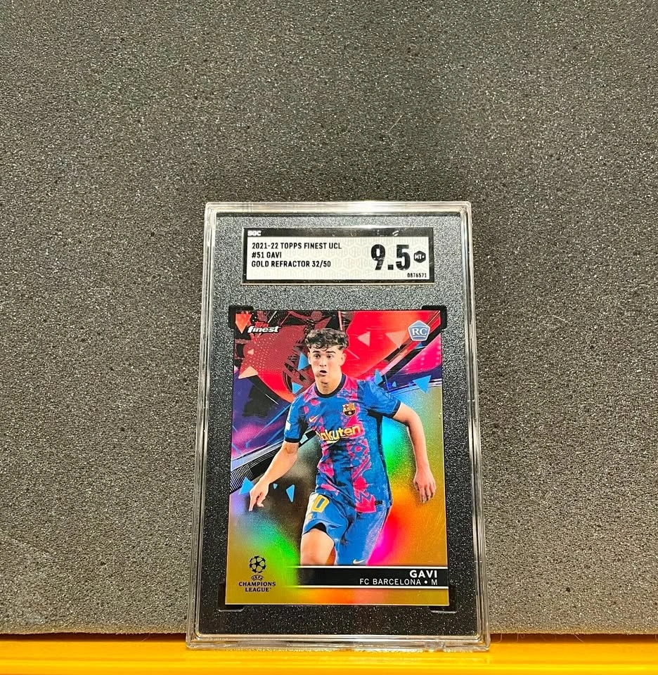 2021-22 Topps Finest Gavi Gold Refractor /50 Rookie RC SGC 9.5
