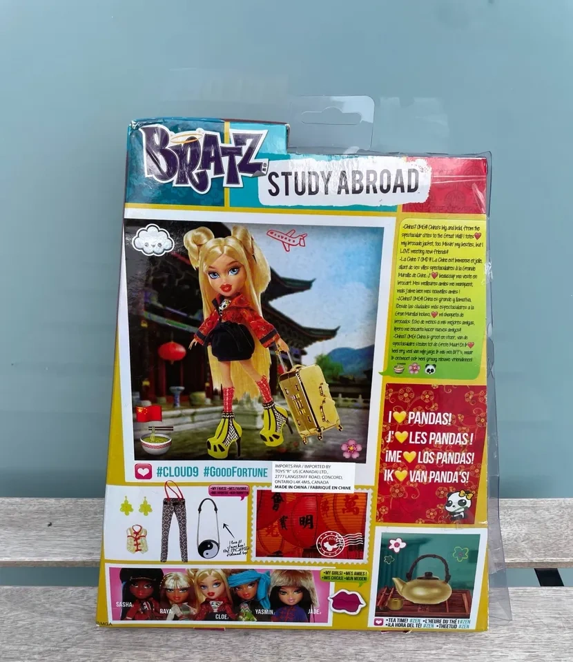Bratz Doll Study Abroad Cloe Travels To China 2015 Factory Seale - photo 3