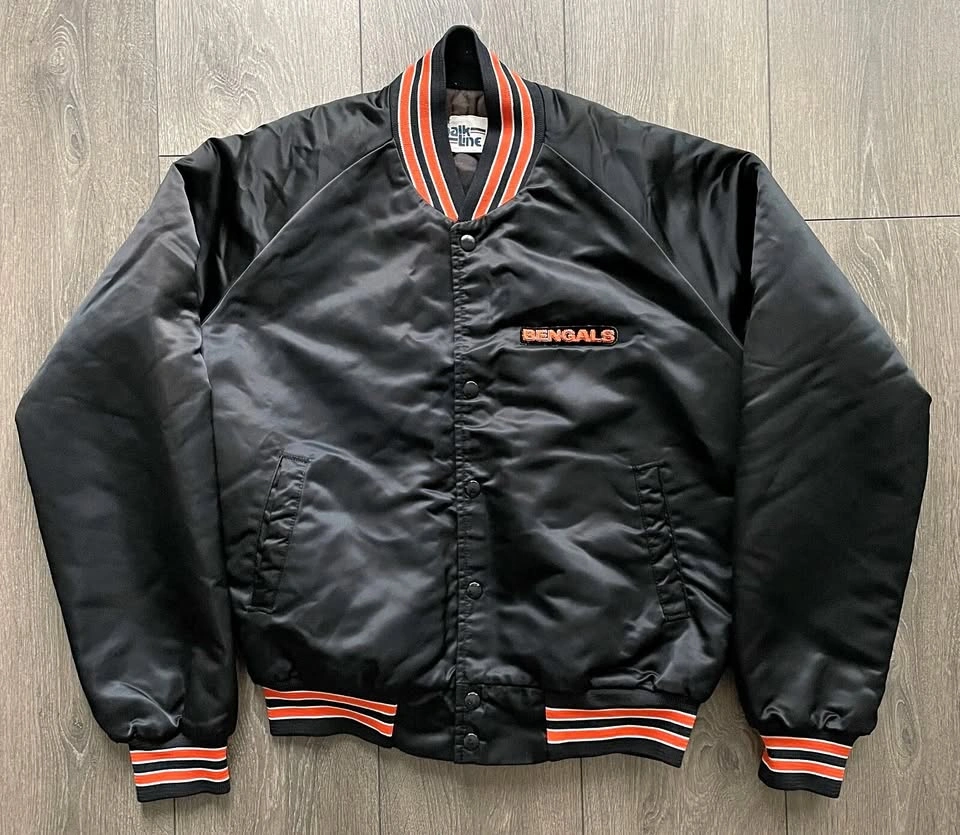 Vintage Chalk Line Cincinnati Bengals Bomber Jacket - Size M