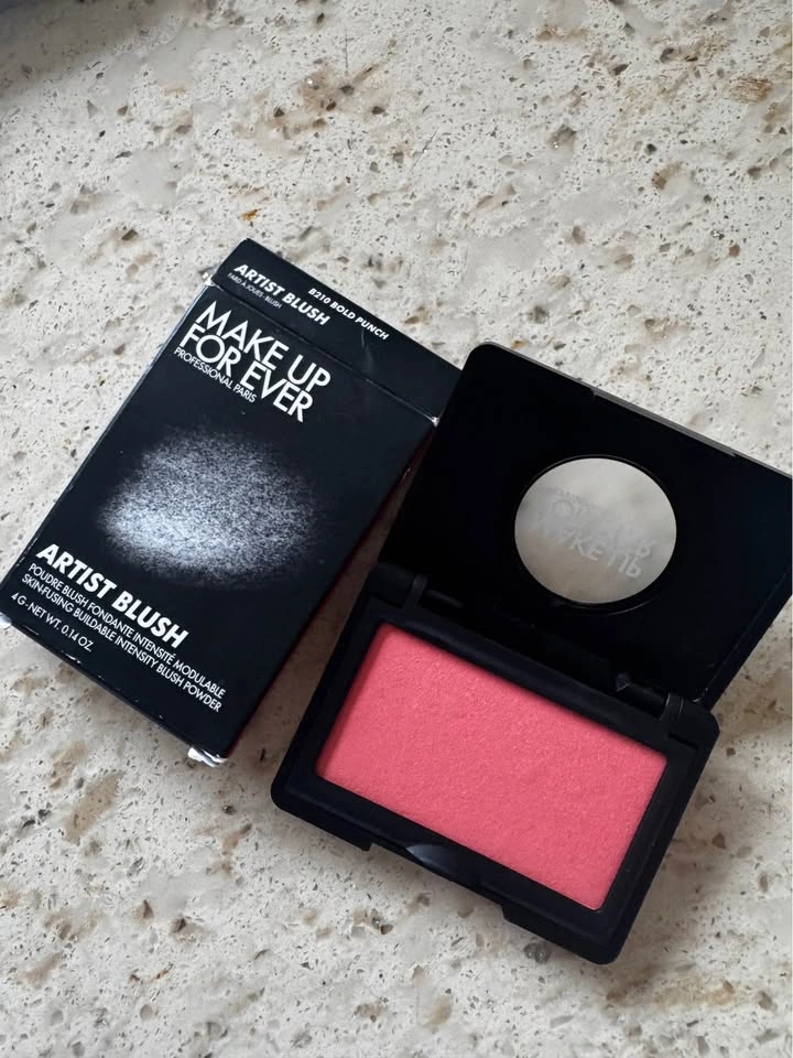 Make Up For Ever Blush and Bronzer - photo 2