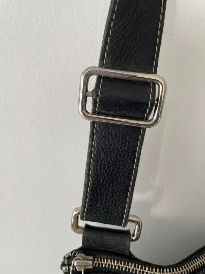 Vintage Roots Canada Black Leather Venetian Village Crossbody Ba - photo 5