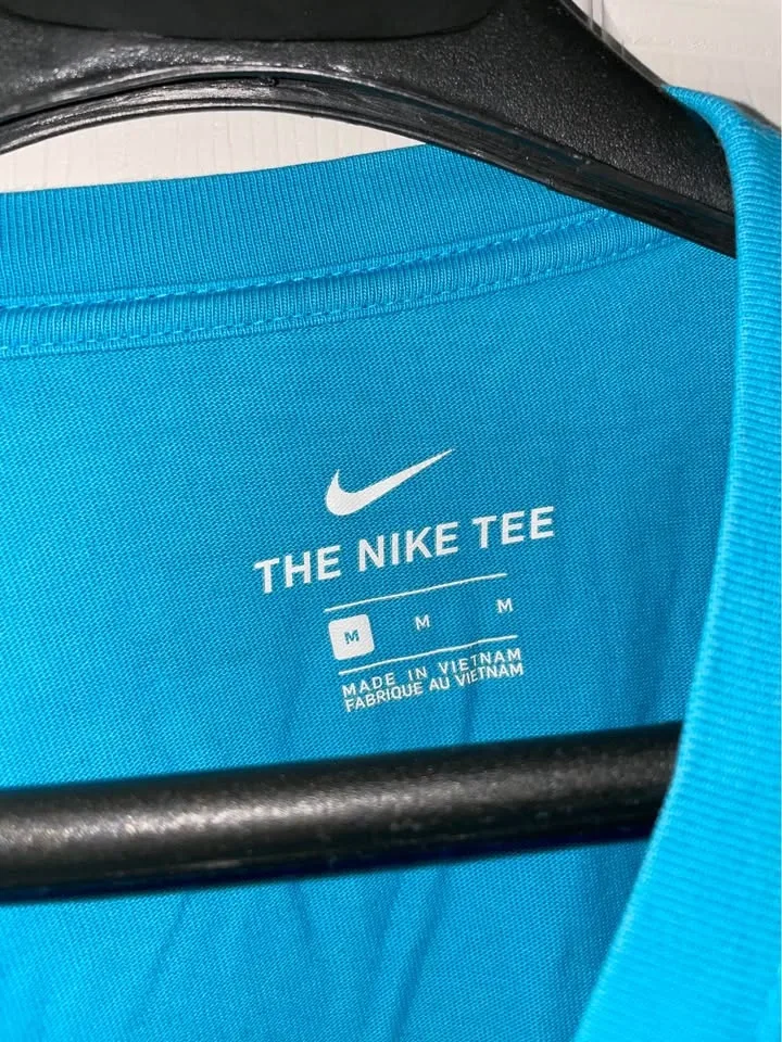 Nike Graphic T-Shirt, M - photo 2