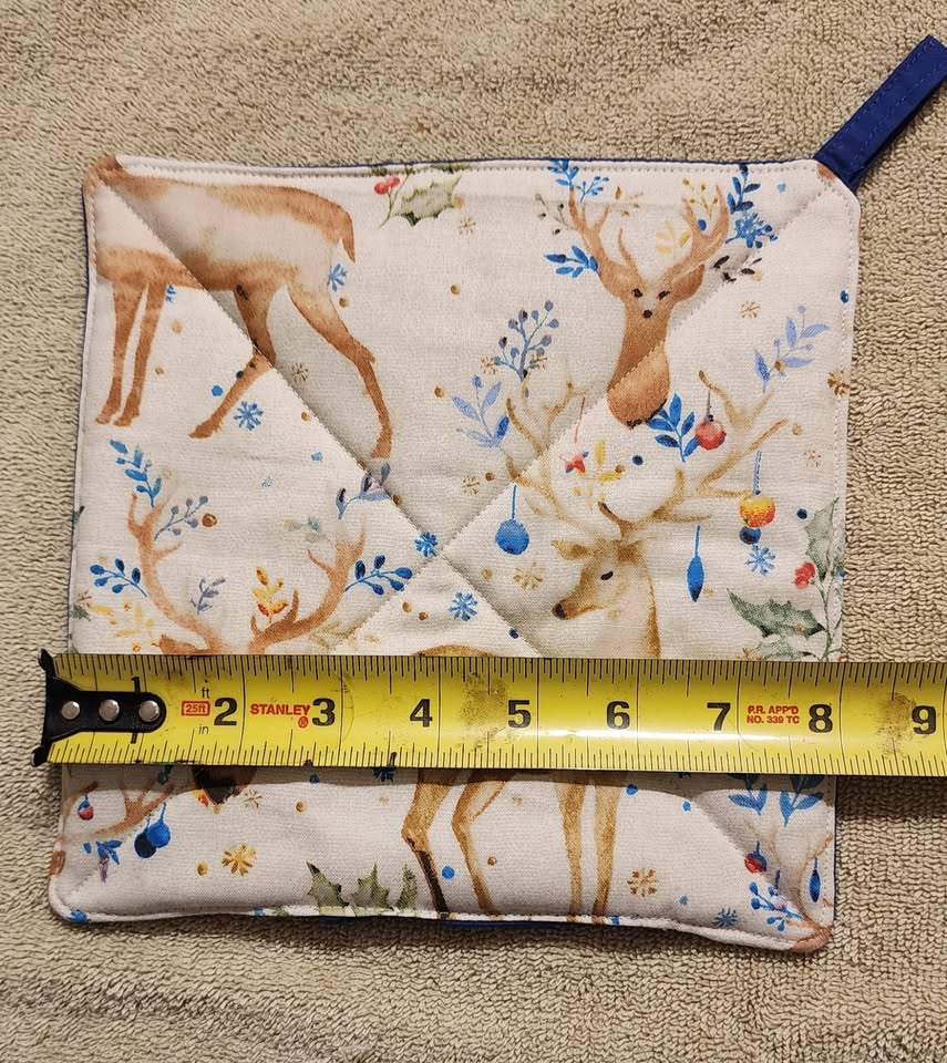 Pot holder - Reindeer with ornaments - photo 3