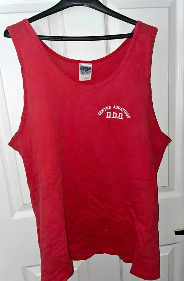Gildan Red tank top, M