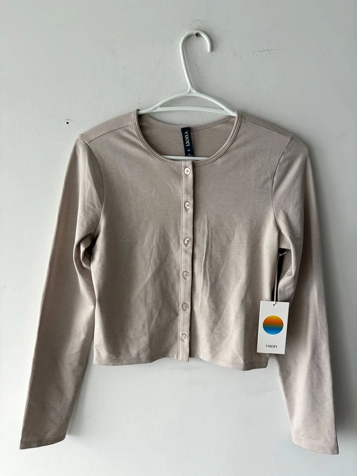 Vuori Halo 2.0 Women's Button Up Cardigan XS NEW