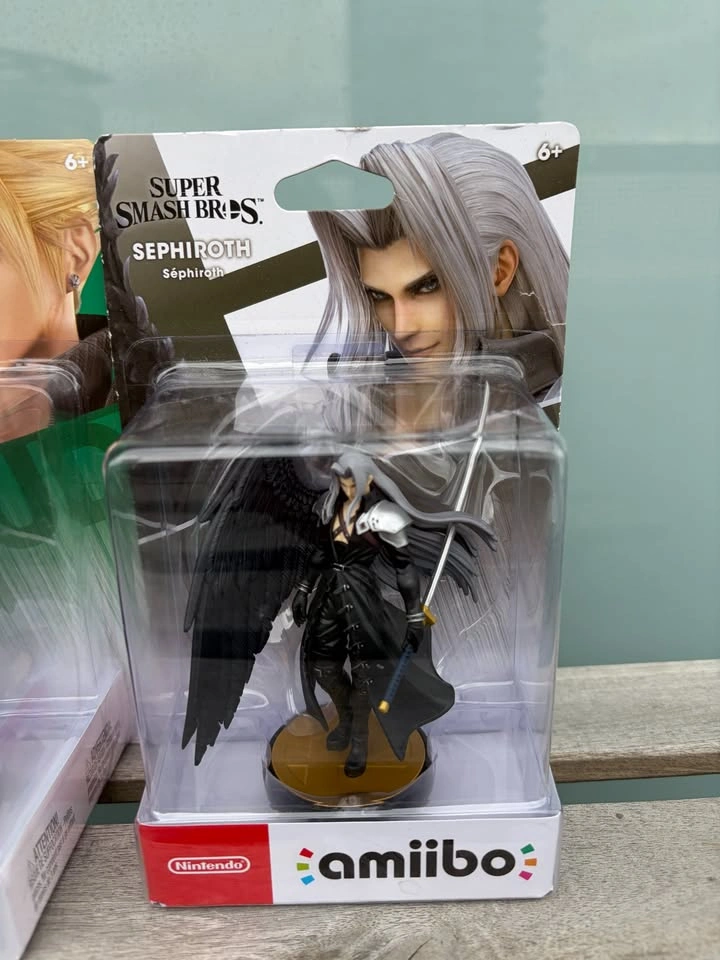 Nintendo Switch Amiibo Cloud & Sephiroth FFVII Figure NEW - photo 3