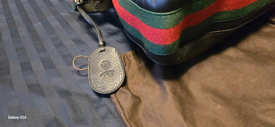 Authentic Gucci Ophidia Black Leather Shoulder Bag w/ Web Stripe - photo 5