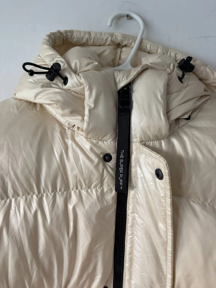 Aritzia The Super Puff Shorty Women's Down Jacket Size S - photo 2