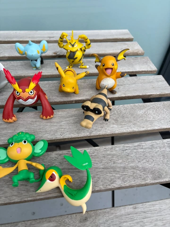 Nintendo Pokemon JAKKS Figure Lot of 12 - photo 2